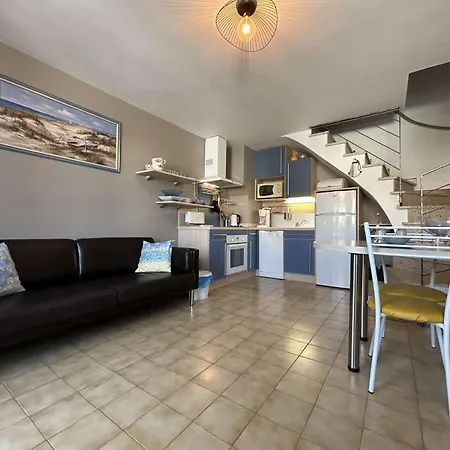 Apartment Climatise Du Roi Gr1010-a7 *